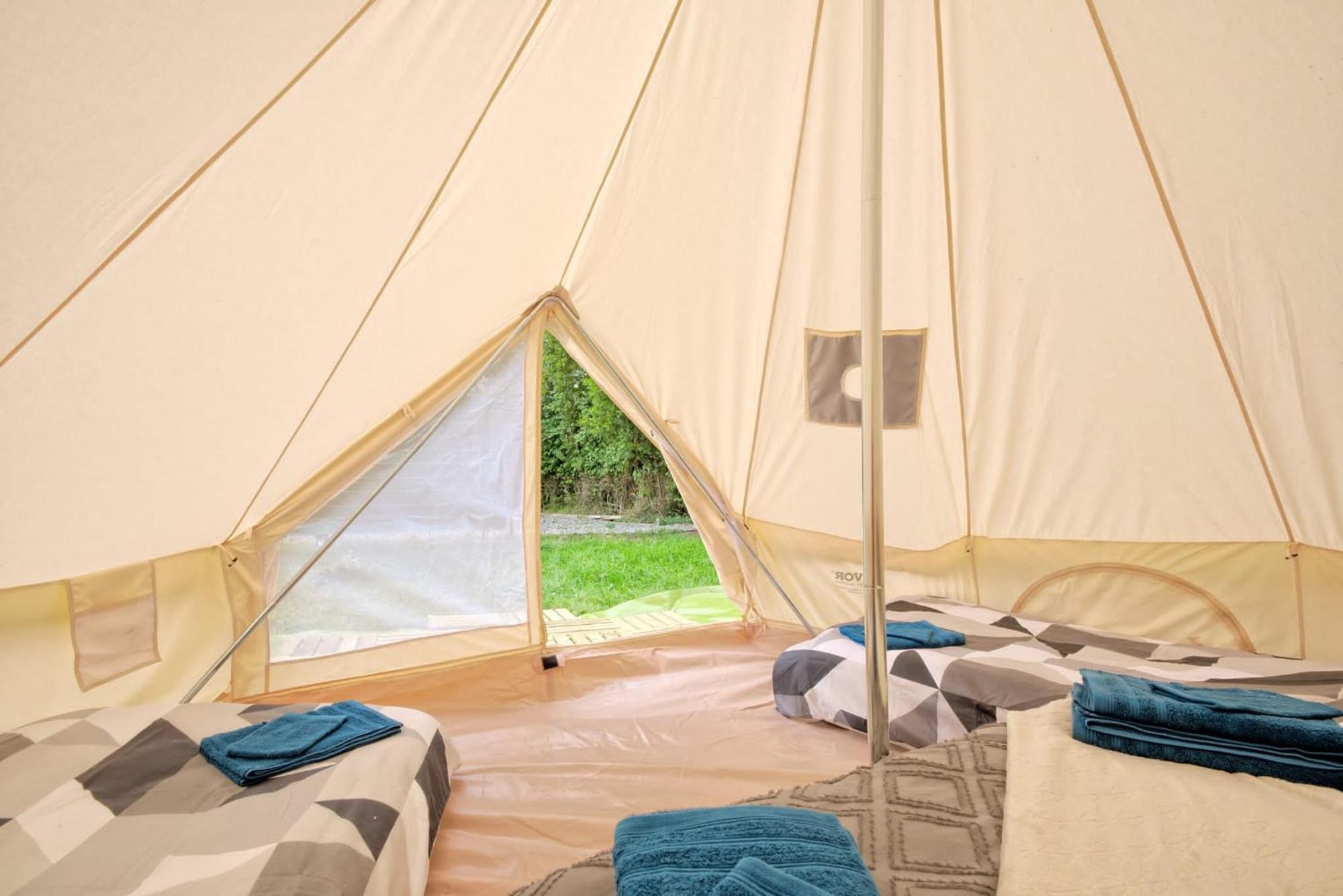 Tipi Experience L'Echappee Belle Hotel Saint-Maudez Екстериор снимка